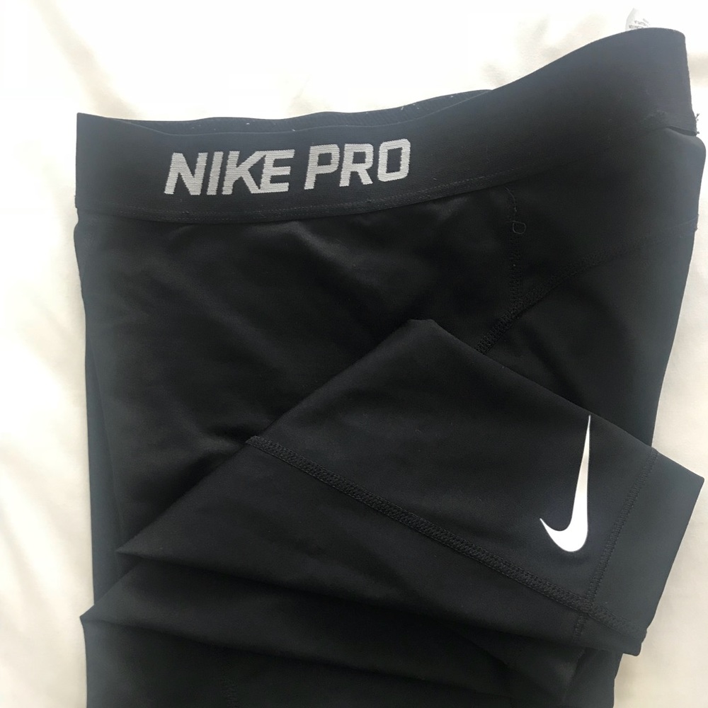 Nike Dri Fit crop legging